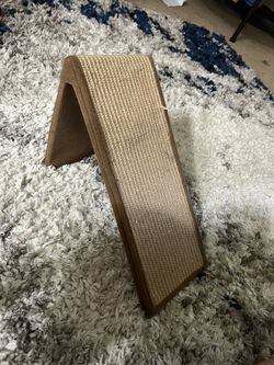 Cat Scratcher 
