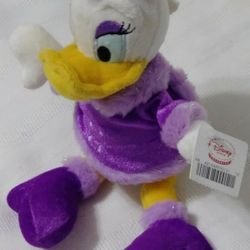 New With Tags Disney Store Winter Petticoat Christmas Xmas Daisy Duck Plush Beanbag Bean Bag Doll
