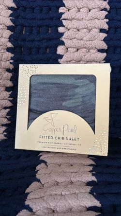 Brand New Copper Pearl camouflage crib sheet