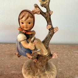 Hummel Apple Tree Girl 