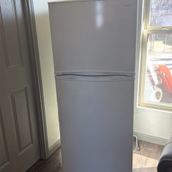 White Haier Fridge 