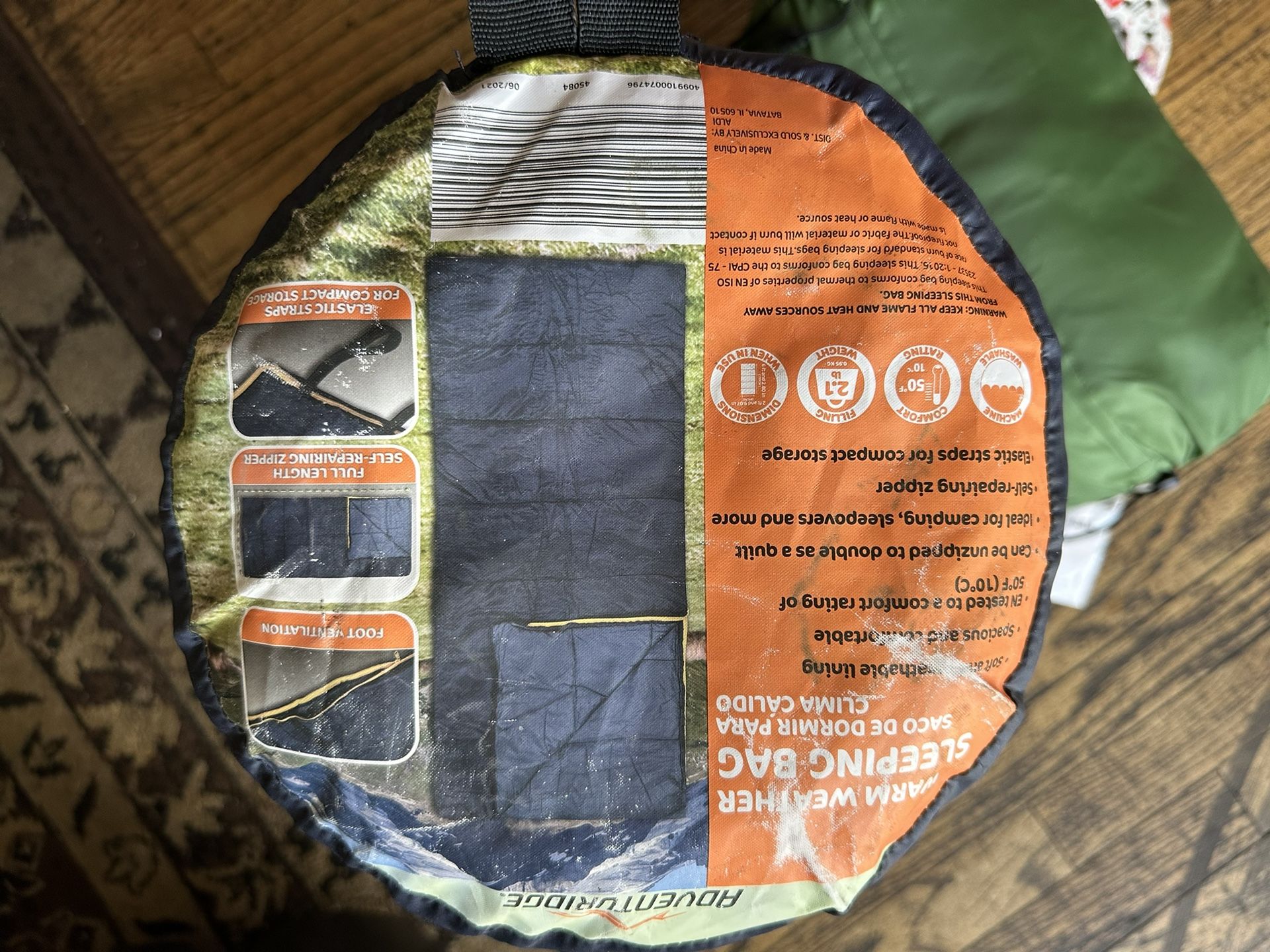 2 Sleeping Bags In Good Condition Both 25.00