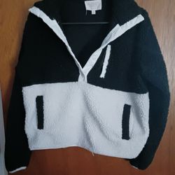 Audrey Parks Fleexe Pull-over - Medium - EUC