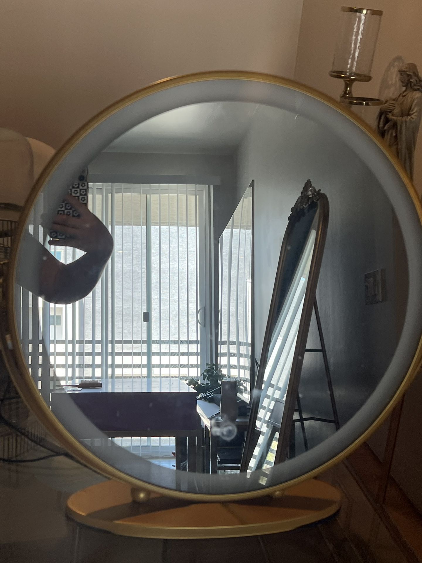 Vanity Mirror
