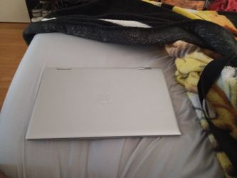 Hp Sliver Touch Screen Computer