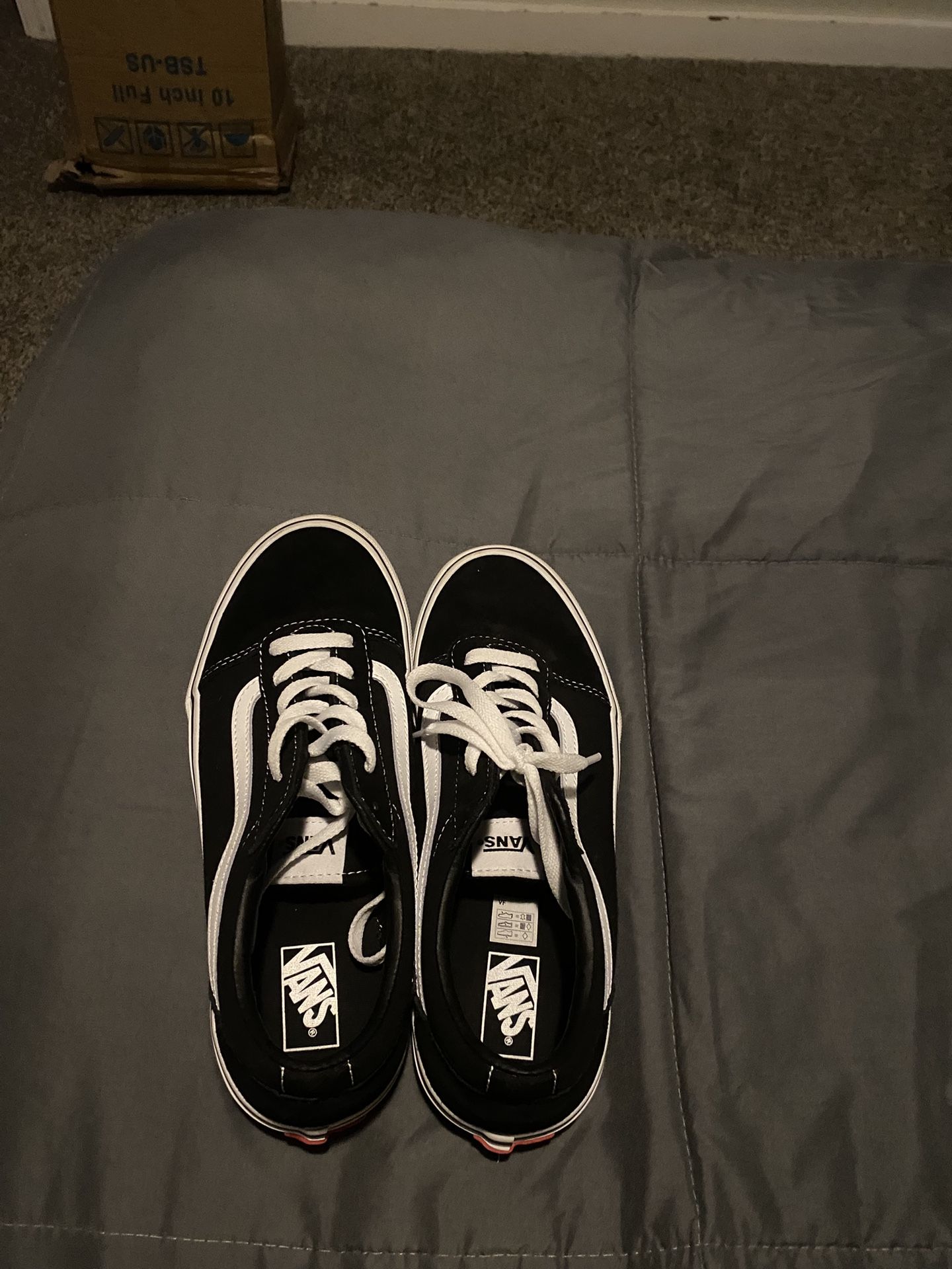 Youth Size 6 Vans