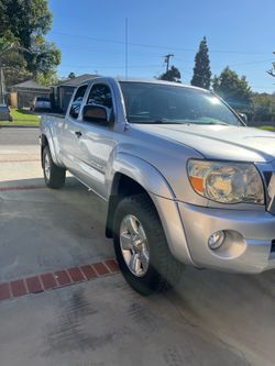 2006 Toyota Tacoma pre-runner