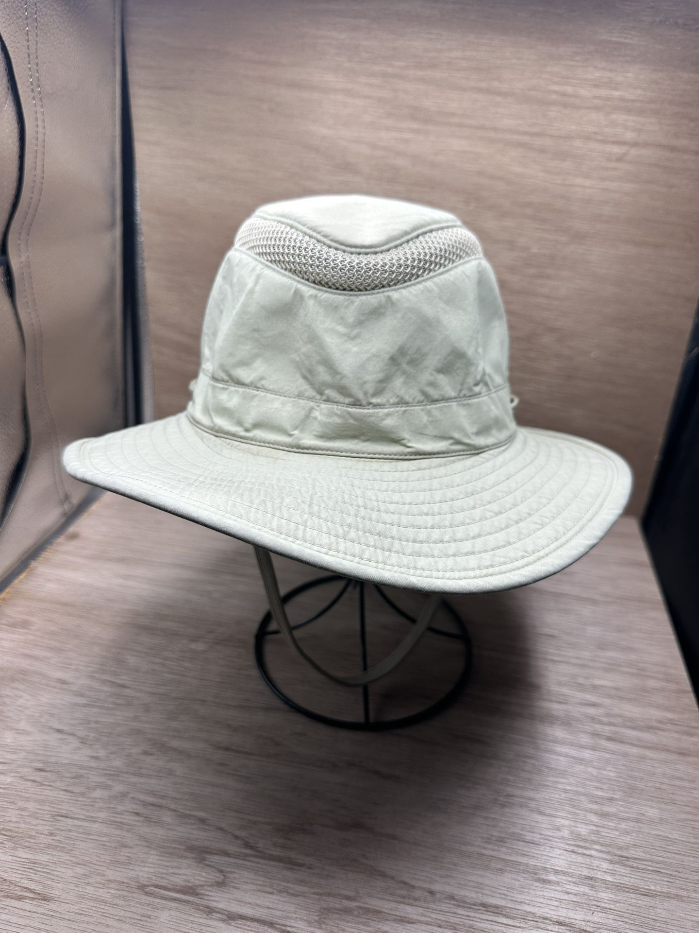 Tilley Airflo Waterproof Vented Safari Fishing Hat Size 7 3/4 Outdoor Hiking Cap