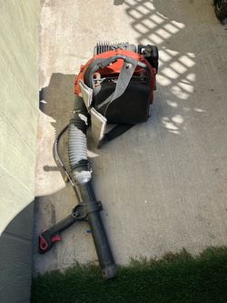 Gas-Powered Backpack Leaf Blower