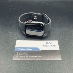 On Sale Apple Watch Series 4 40MM