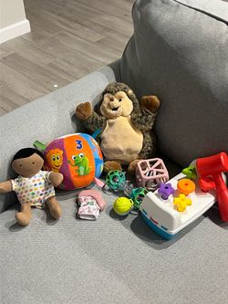 Baby toys/stuffies