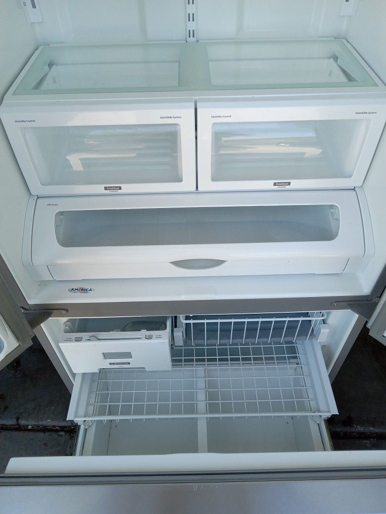 Refrigerator Stainless