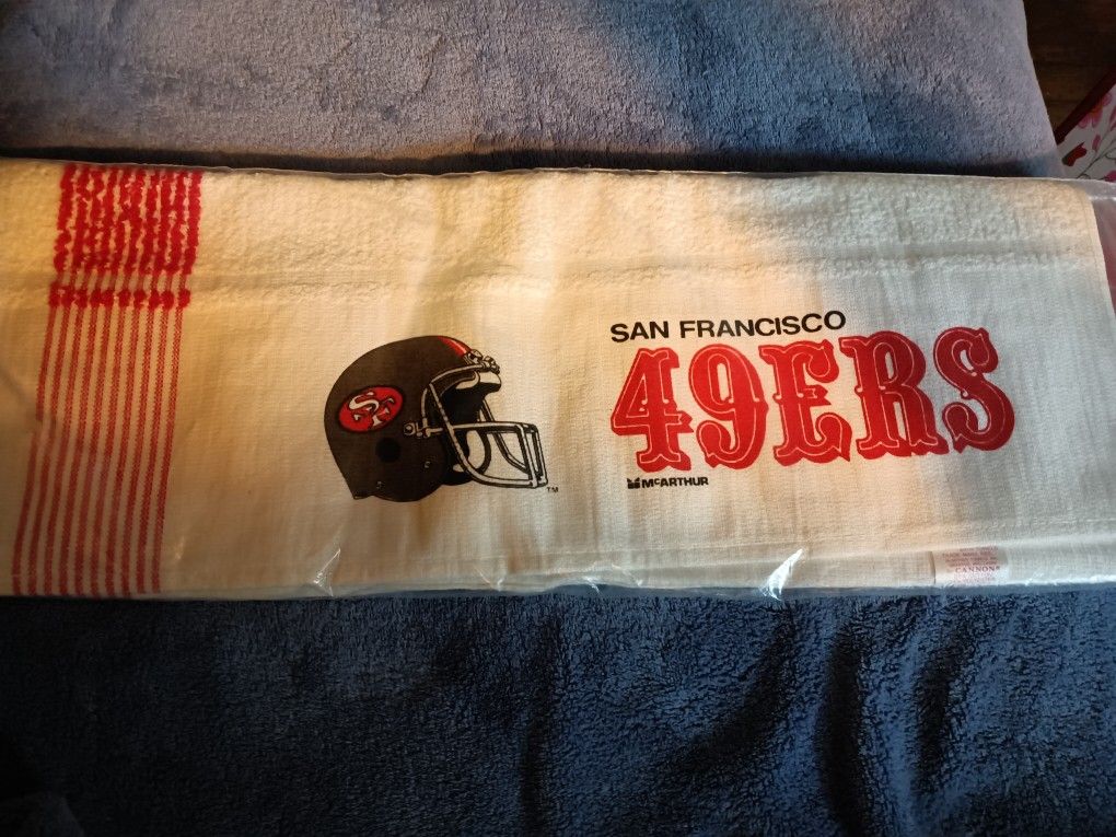 San Francisco 49ers Towel