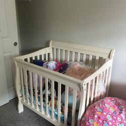 Baby Crib 