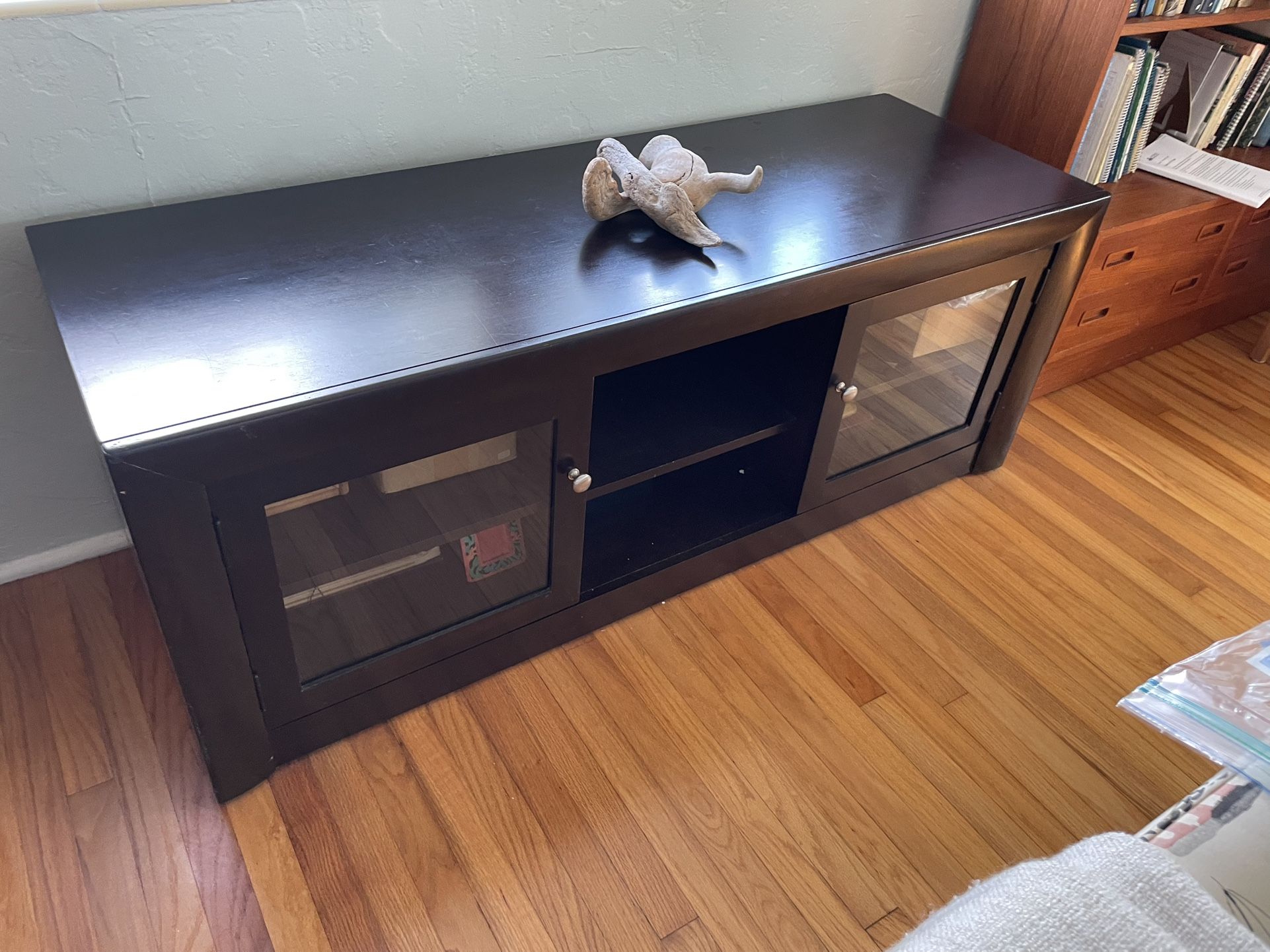 Wood Cabinet/TV Stand