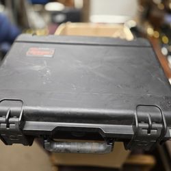 Featherlite Case With Foam