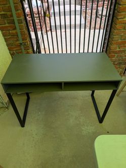 Modern 42" Grey Computer Desk / Writing Desk