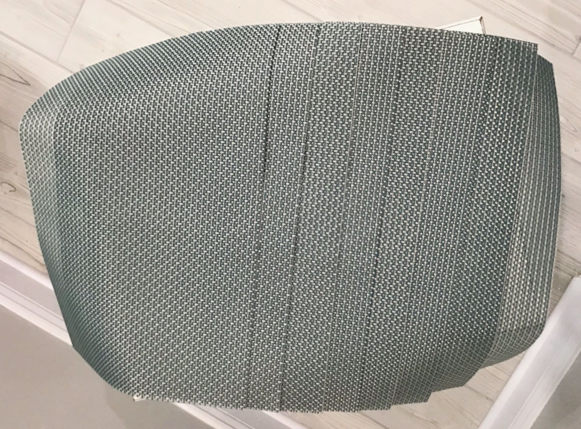Set of 8 Teal & Gray Woven Vinyl Reversible Rectangular Placemats