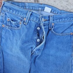 501 Levi's. Size 30x30, 36x36, 42x30, 34x29,