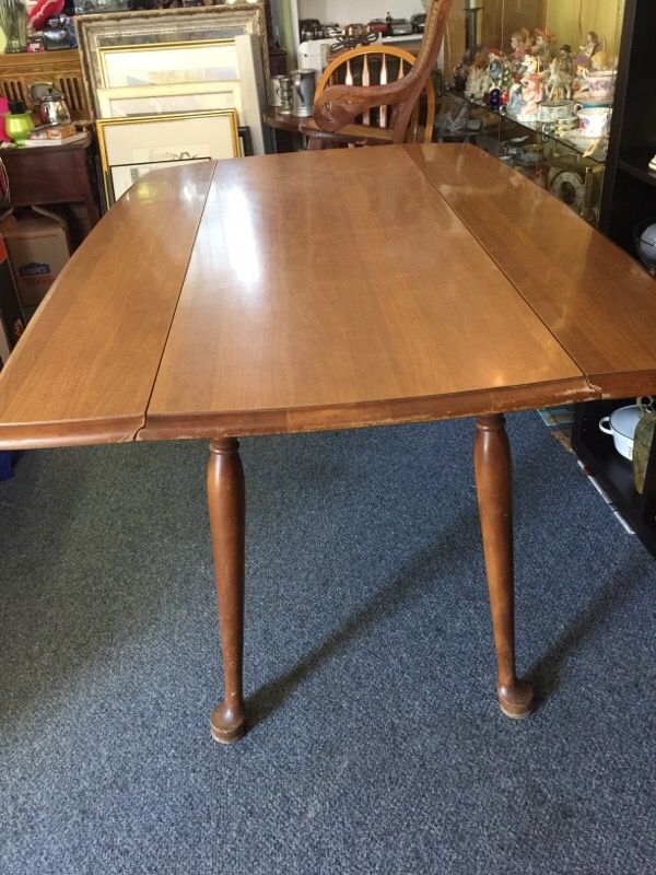 Antique two leaf table