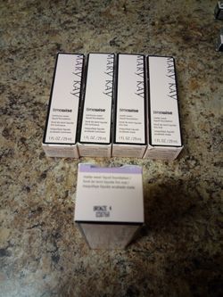 Matte Wear Bronze 4 Liquid Foundation