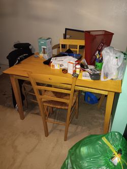 Kitchen Table And Chairs 
