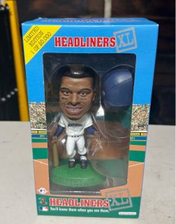 Ken Griffey Jr. Headliners XL limited edition figurine