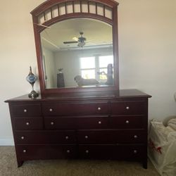 5 Piece Bedroom Set 