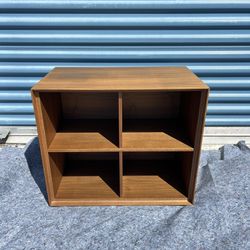 Modern 4 Shelves Wooden Bookcase, Storage Cube