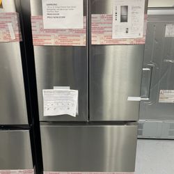 33 Inch Smart French Door Refrigerator with 24.5 Cu. Ft. Capacity, Beverage Center, AutoFill Water Pitcher, Dual Ice Maker, Power Cool & Freeze, Door 