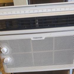 Toshiba  Window Air Conditioner