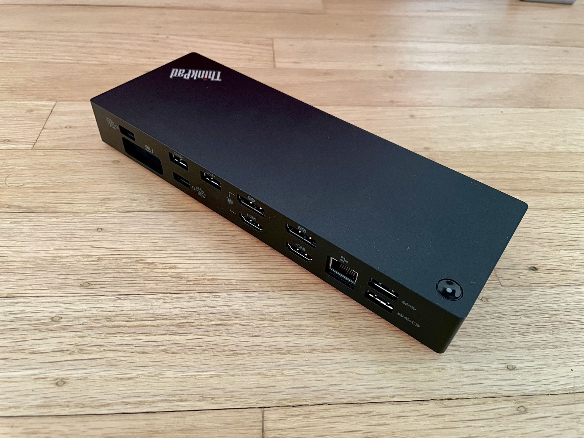 Lenovo Thinkpad Thunderbolt 3 Docking 135W 40AN DK1841
