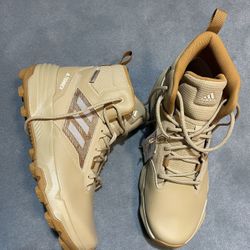 Adidas Men’s Size 11 Terrex Sneakers New