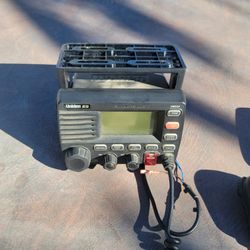 Uniden ES UN525 Marine Vhf Radio