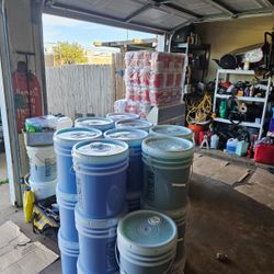 JABON PARA LAVAR ROPA  Y PARA LAVAR TRASTES. Para Mas informacion call(contact info removed)