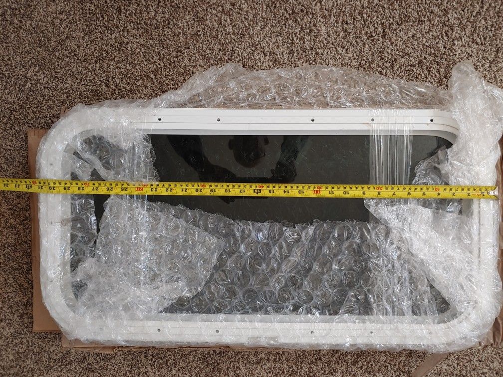 RV/Travel Trailer Window 31x16 Window
