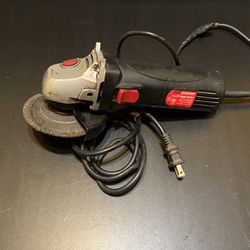 Drill Drill Master 4 1/2" Angle Grinder 5/8" Drive 4.3 Amp 