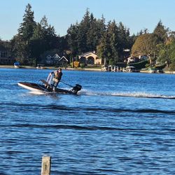 Motorized Paddle Board 