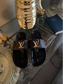 LV Slides size Euro size 43