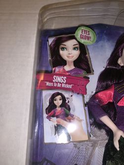 Disney Descendants 2 Wicked Ways Doll - Mal