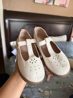 Gymboree girls shoes size 1