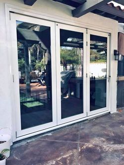 🔴 BI-Fold Accordion Door & Windows