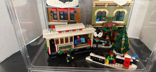 Lego Holiday Set Main Street - complete on Sale for 2 weeks