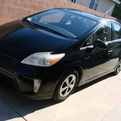 2013 Toyota Prius Hybrid 150k mls One Owner - catalytic protector