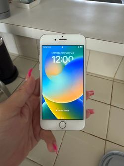iPhone 8
