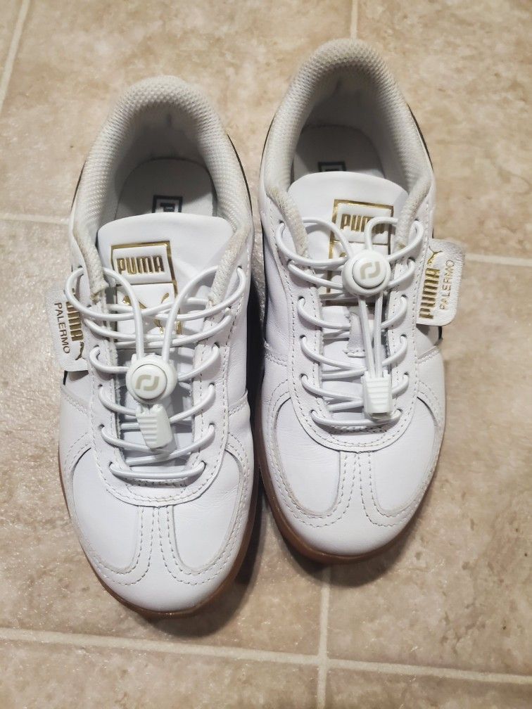 Platform Pumas / Victorias Secret purchase