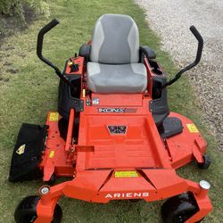 Ariens Zero Turn Mower 52”