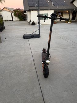 Electric scooter