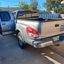 2004 Toyota Tundra