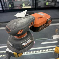 Ridgid 18V Orbital Sander (WMP016208)
